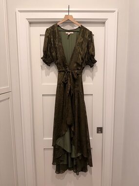 Hutch | Dresses | Hutch Dress Black Gold High Low Dress Halter Crew  Neckline Open Back | Poshmark